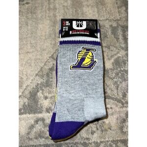 New UNK NBA Los Angeles Lakers Men's Crew Socks 3 Pairs Size‎ 6-12